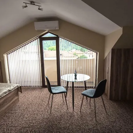 Maison d'hôtes Etobicoke -стаи за гости Etropole